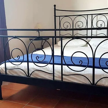 Cozy T2 Near The Beach Албуфейра