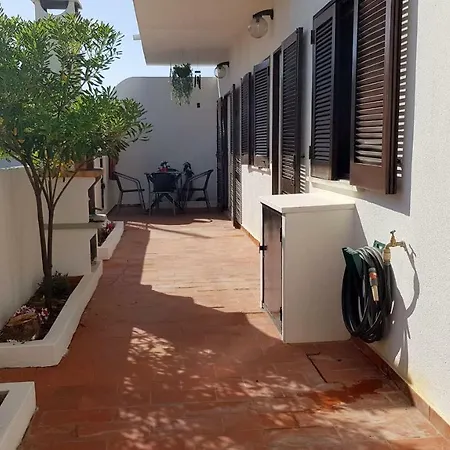 Апартаменты Cozy T2 Near The Beach *